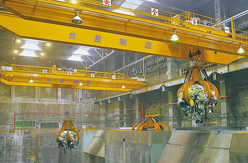 起重机厂为您介绍桥式起重机的工作注意事项