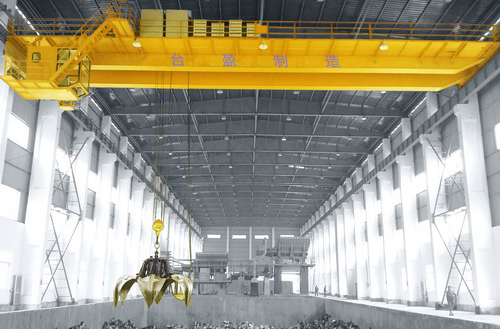 起重机厂家分析新型门式起重机的优化设计